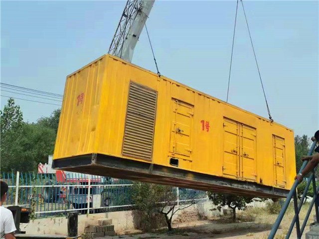宣汉300KW柴油发电机组油耗是多少？
